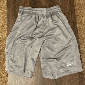 Men's Nike Dri-Fit Athletic Shorts - Gray - L